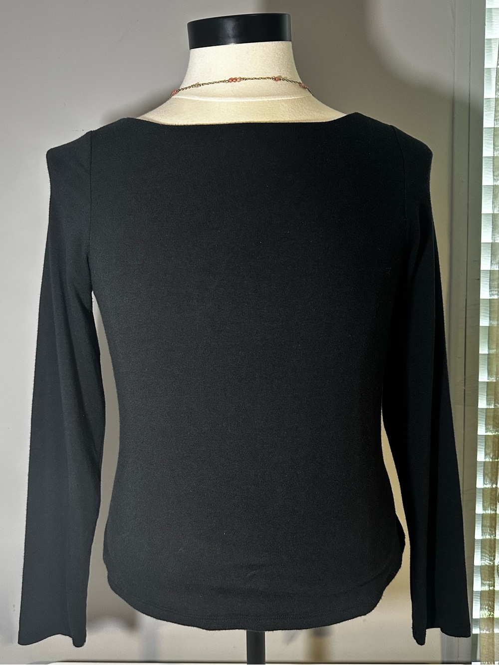 Banana Republic Soft Stretch Open Back Top - Picture 2 of 3